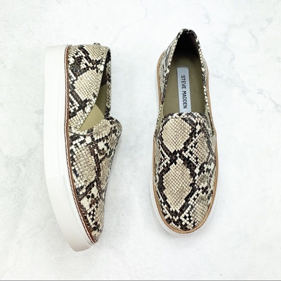[Steve Madden] Jalia Snake Skin Slip-On Sneakers - Picture 1 of 7